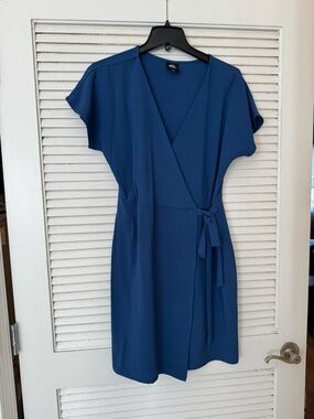 bobeau Blue Wrap Midi Dress with Side Tie
